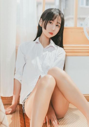 女教师枫富爱在线播放_国产剧在线手机播放