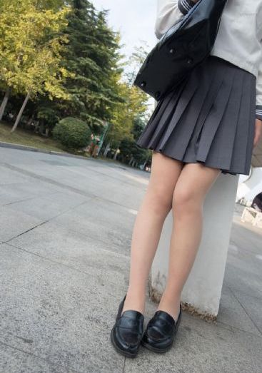 朋友的邻居_DVD高清迅雷在线观看