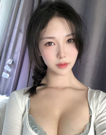 夜半一点钟_1080在线播放观看