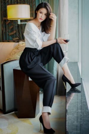 房奴试爱第一集_720电影完整版在线观看