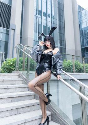 漂亮的保姆完整版_剧情片影视在线观看