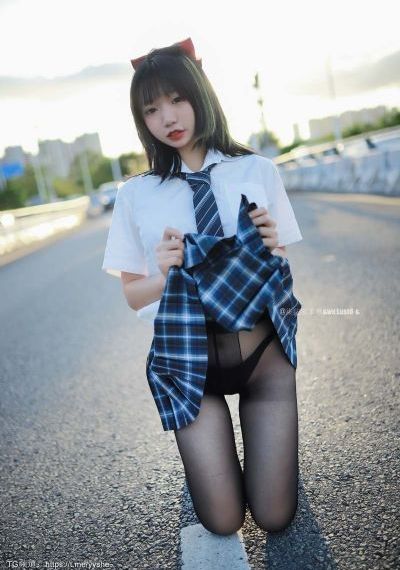 攻让受含着jy走路的_字幕高清版在线观看