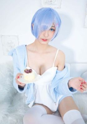 年轻的小姨子中文字幕_BD英语HD在线观看
